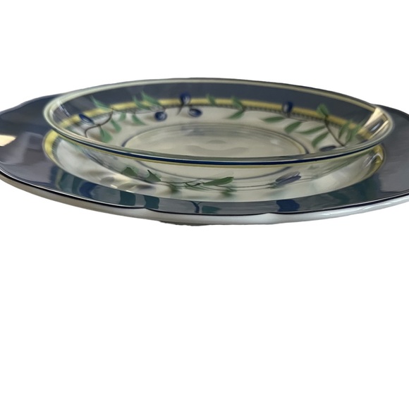 WEDGWOOD HAND PAINTED SALAD PLATES MEDITERRANEAN TUSCANY COLLECTION 16 pc - Picture 5 of 6